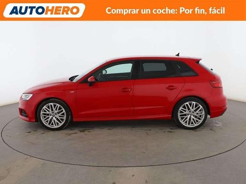 Usado Audi A3 S-Line 116 CV (85 kW) 2018 Rojo Berlina
