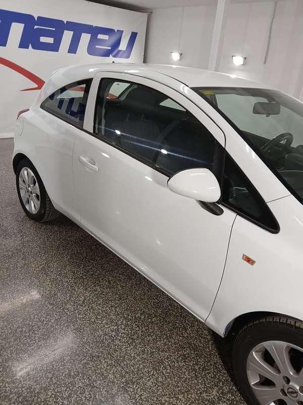 Usado Opel Corsa 75 CV (55 kW) 2008 Utilitario
