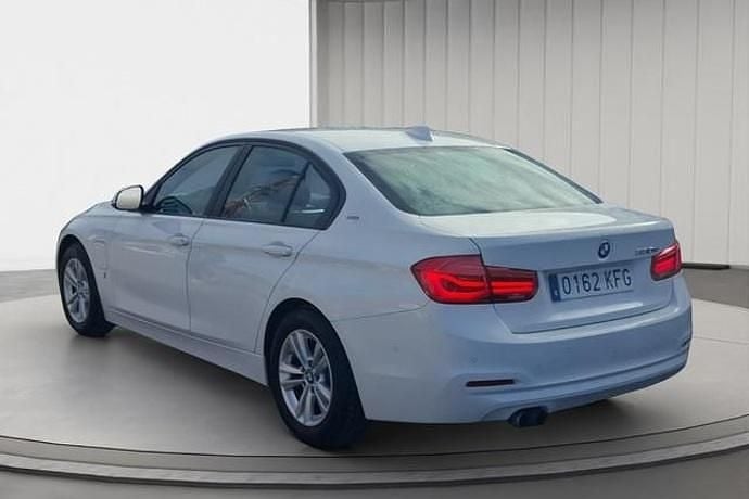 Usado BMW 330 252 CV (185 kW) 2017 Berlina