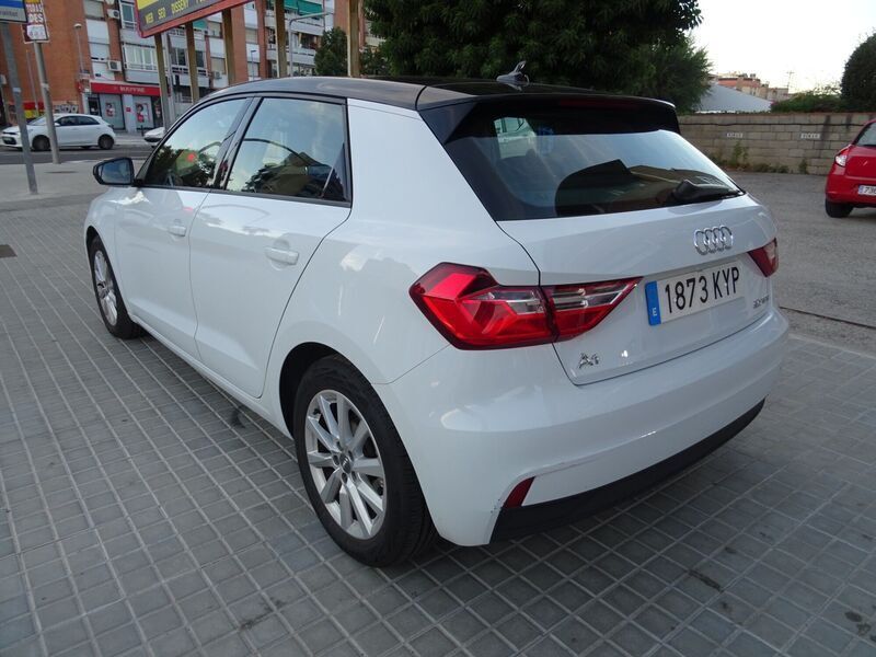 Usado Audi A1 Sportback 116 CV (85 kW) 2019 Blanco Utilitario