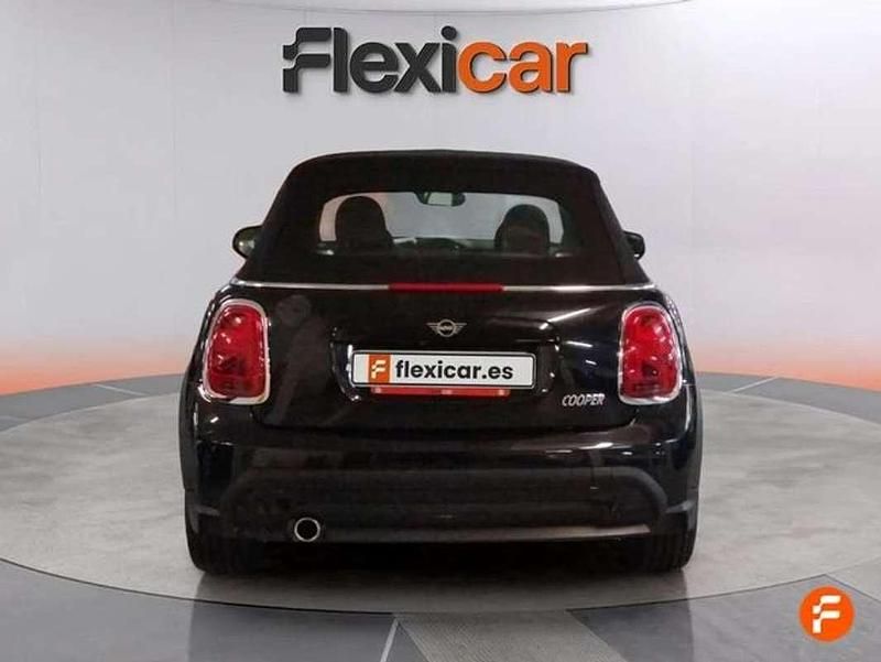 Usado Mini Cooper Cabriolet 136 CV (100 kW) 2023 Negro Descapotable