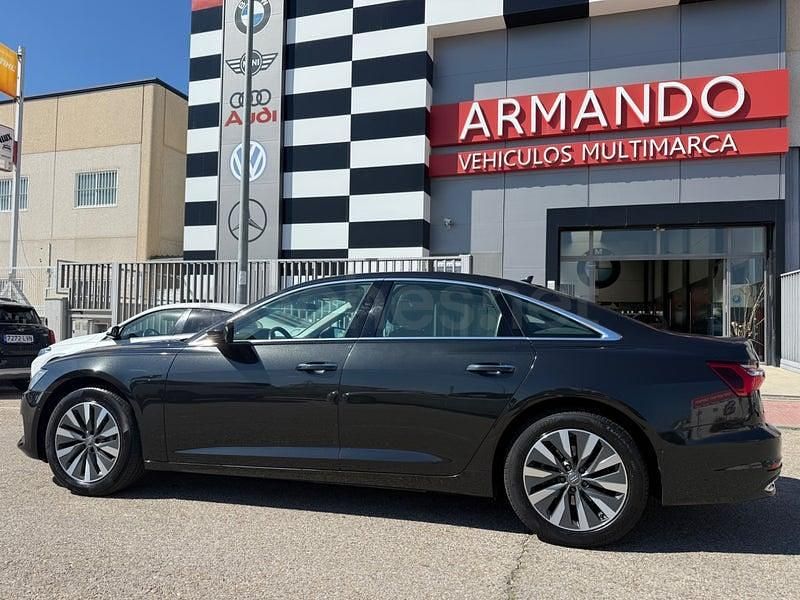 Usado Audi A6 204 CV (150 kW) 2019 Negro Berlina