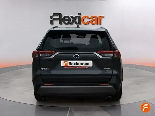 Usado Toyota RAV4 Hybrid Advance 218 CV (160 kW) 2021 Gris SUV