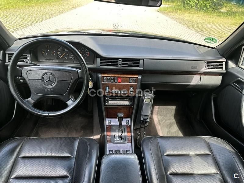 Usado Mercedes 500 320 CV (235 kW) 1992 Violeta / lila Coupe