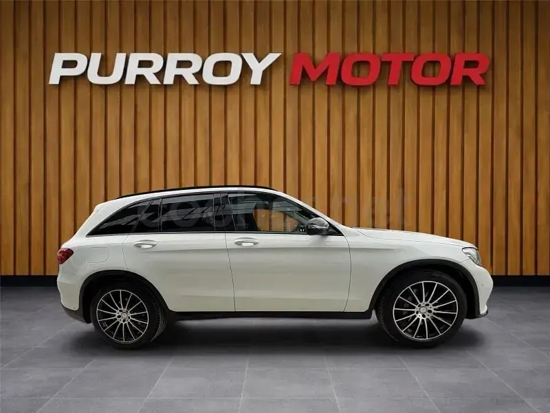 Usado Mercedes GLC250 AMG line 204 CV (150 kW) 2016 Blanco SUV