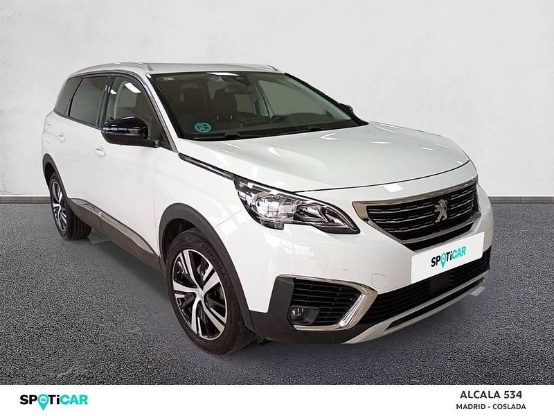 Usado Peugeot 5008 Allure 165 CV (121 kW) 2018 Blanco SUV