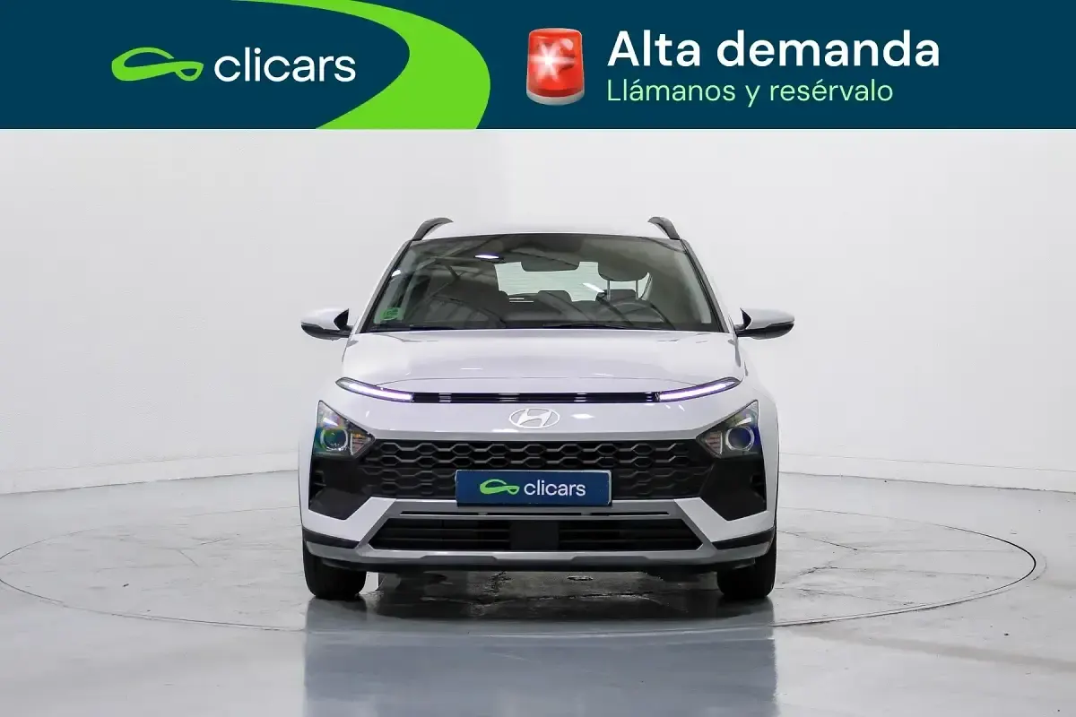 Usado Hyundai Bayon 84 CV (61 kW) 2025 Blanco SUV