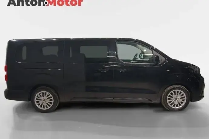 Usado Peugeot Traveller Business-Line 180 CV (132 kW) 2024 Monovolumen
