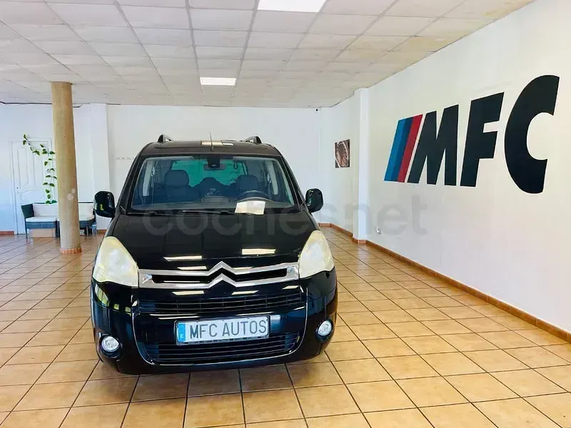 Usado Citroën Berlingo 114 CV (83 kW) 2011 Negro Monovolumen