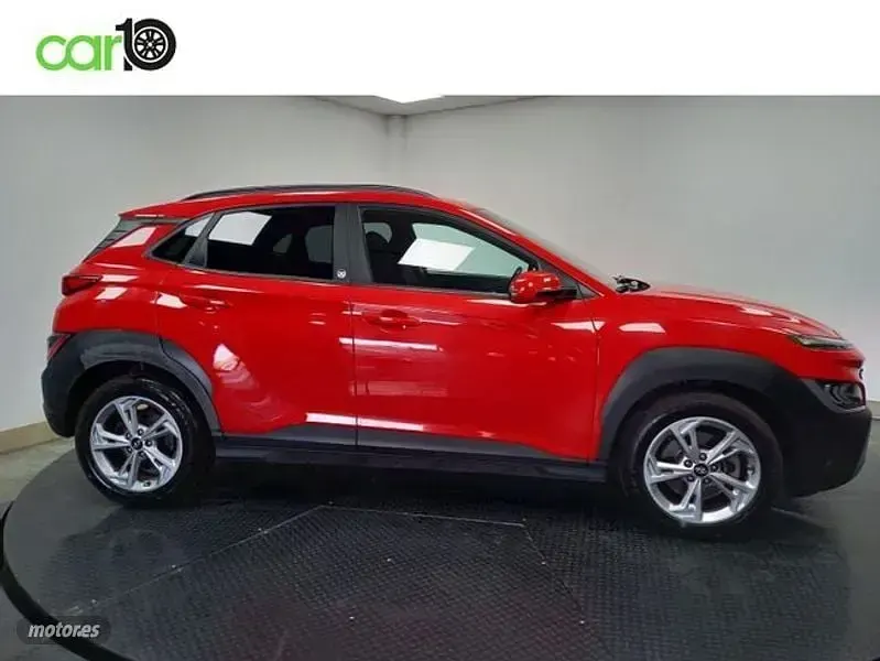 Usado Hyundai Kona 120 CV (88 kW) 2022 Rojo SUV