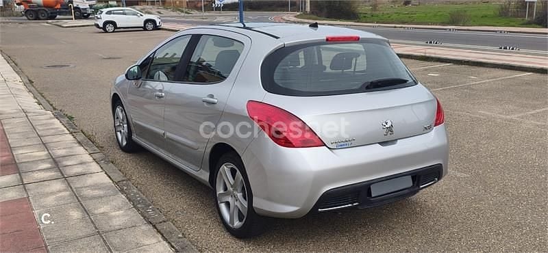 Usado Peugeot 308 Premium 112 CV (82 kW) 2009 Gris / plata Berlina