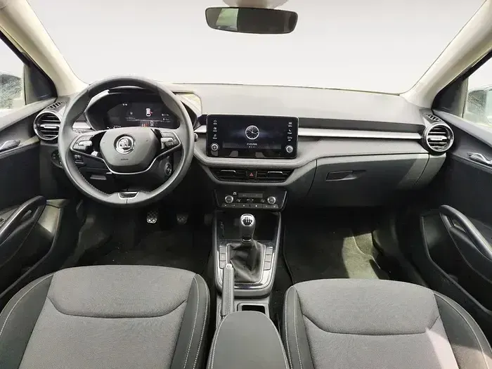 Usado Skoda Fabia Selection 115 CV (84 kW) 2024 Negro Utilitario