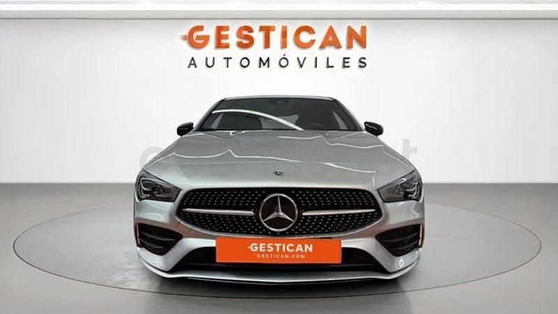 Usado Mercedes CLA250e 218 CV (160 kW) 2022 Gris / plata Berlina