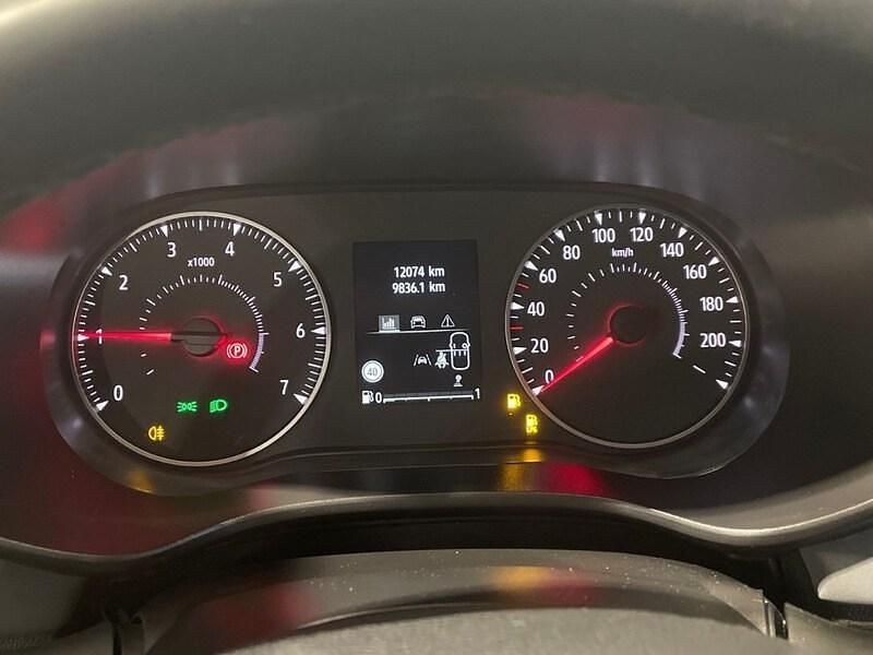 Usado Dacia Sandero Expression 100 CV (73 kW) 2025 Gris Berlina