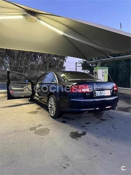Usado Audi A8 335 CV (246 kW) 2005 Azul Berlina