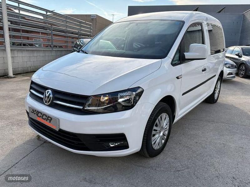 Usado VW Caddy Trendline 102 CV (75 kW) 2016 Blanco Monovolumen