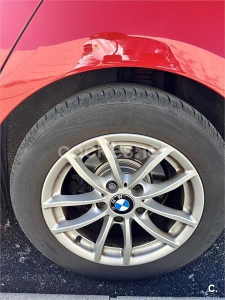 Usado BMW 116 Efficient Dynamics 116 CV (85 kW) 2012 Rojo Utilitario