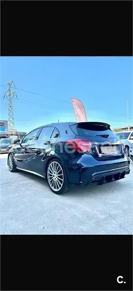 Usado Mercedes A45 AMG 381 CV (280 kW) 2016 Azul Utilitario
