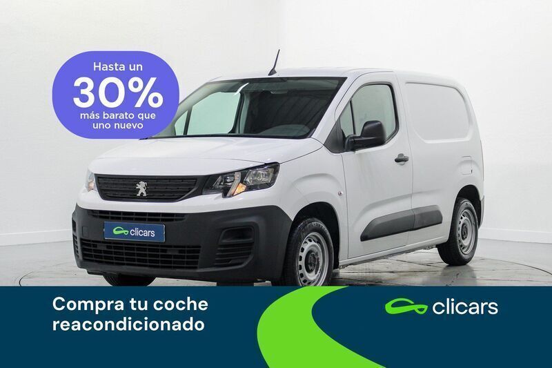 Blanco Usado 2022 Peugeot Partner S Monovolumen | 12.990 € (Un poco caro) - Imagen 1/4