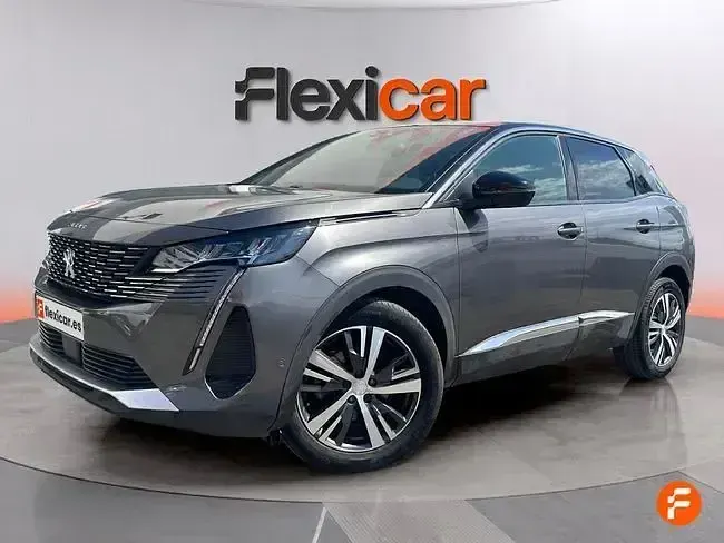 Usado Peugeot 3008 Allure 130 CV (95 kW) 2023 Gris SUV