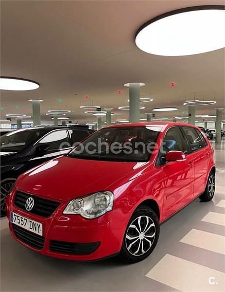 Usado VW Polo Match 75 CV (55 kW) 2005 Rojo Utilitario