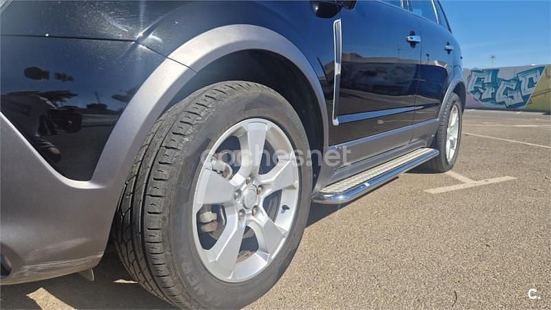 Usado Opel Antara Cosmo 150 CV (110 kW) 2007 Negro SUV