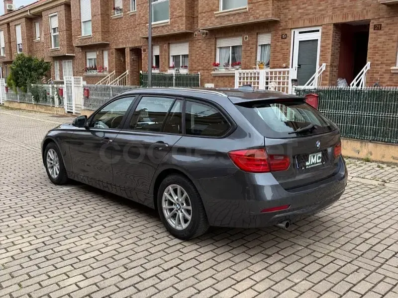 Usado BMW 316 116 CV (85 kW) 2012 Gris / plata Familiar