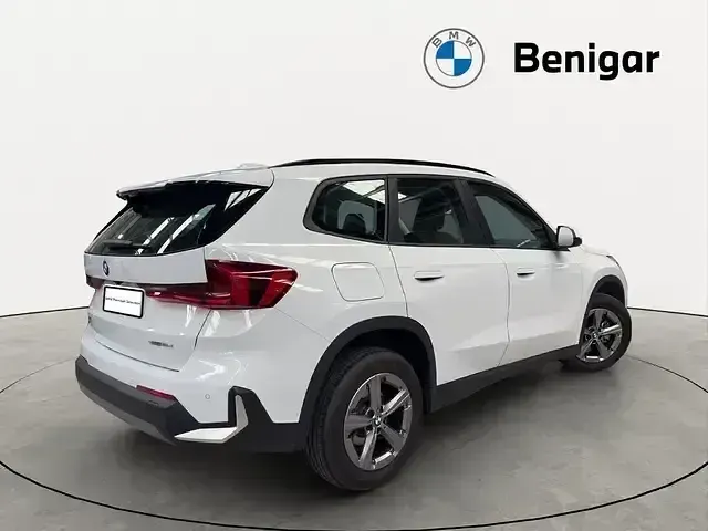 Usado BMW X1 Shadowline 150 CV (110 kW) 2024 Blanco SUV