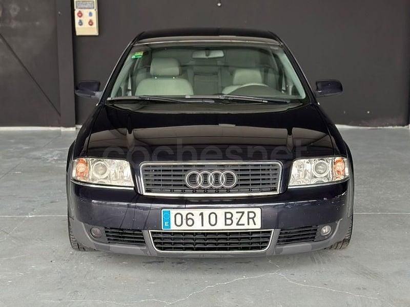 Usado Audi A6 Ambiente 130 CV (95 kW) 2002 Negro Berlina