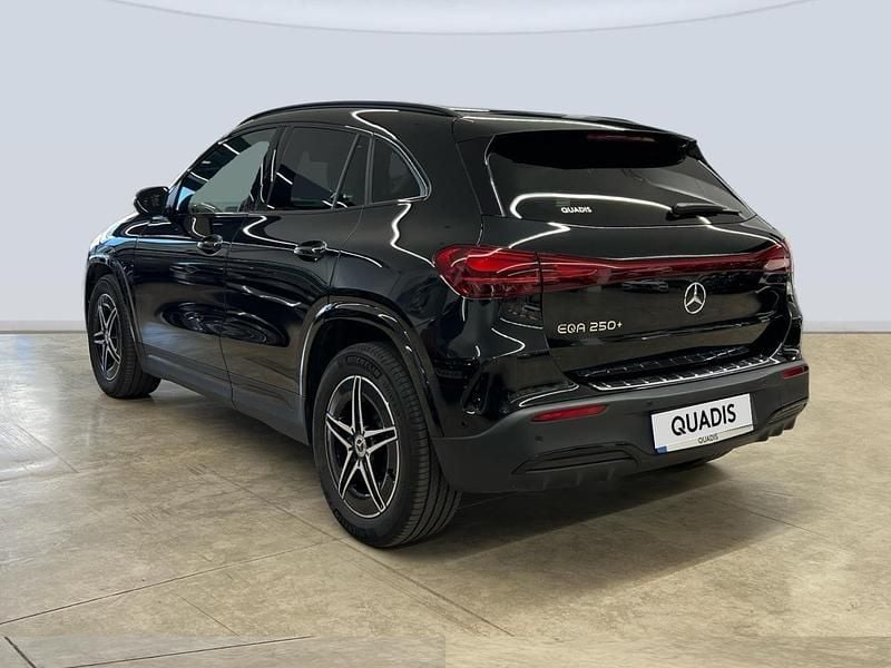 Usado Mercedes EQA250+ 139 kW (190 CV) 2025 Negro SUV