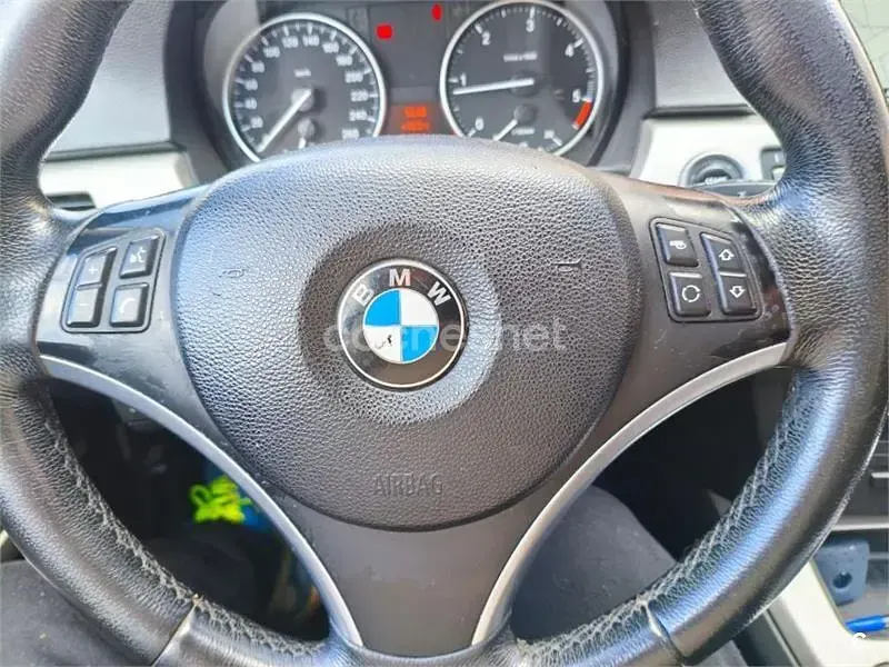 Usado BMW 325 204 CV (150 kW) 2012 Gris / plata Familiar