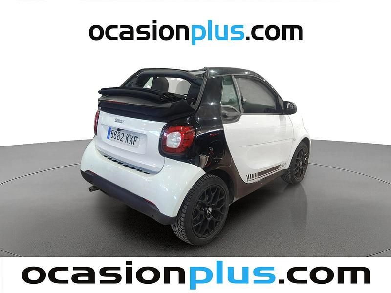 Usado Smart ForTwo Cabrio 90 CV (66 kW) 2019 Blanco Descapotable