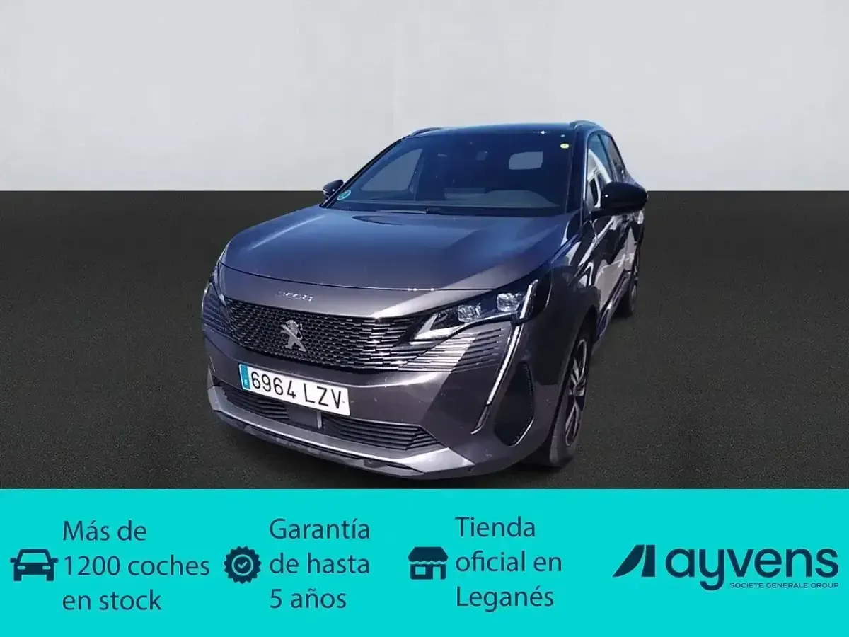 Usado Peugeot 3008 GT 131 CV (96 kW) 2022 Gris SUV