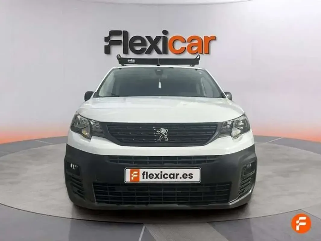 Usado Peugeot Partner S 102 CV (75 kW) 2022 Blanco Monovolumen