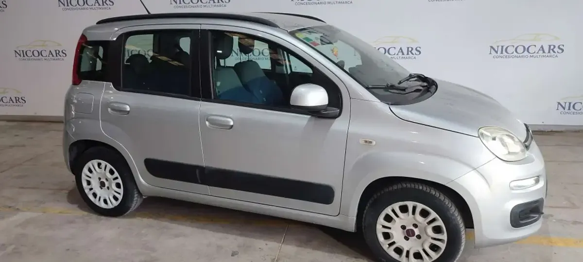 Usado Fiat Panda Lounge 69 CV (50 kW) 2013 Utilitario