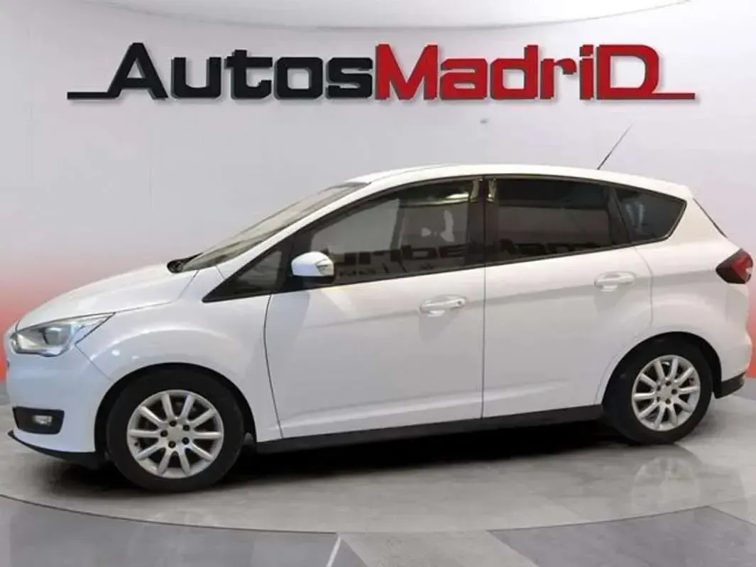 Usado Ford C-MAX Trend+ 120 CV (88 kW) 2015 Blanco Monovolumen