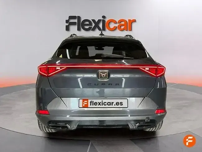 Usado Cupra Formentor 150 CV (110 kW) 2023 Gris SUV
