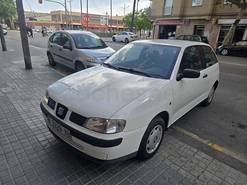 Brugt Seat Ibiza 60 HK (44 kW) 2000 Hvid Hatchback
