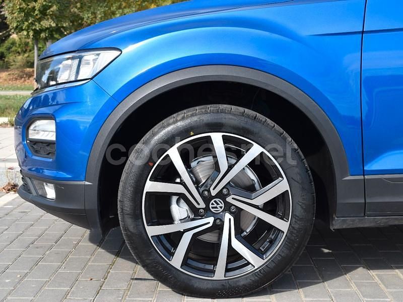 Usado VW T-Roc Advance 150 CV (110 kW) 2021 Azul SUV