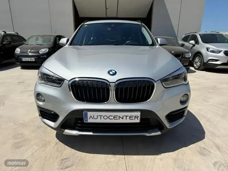 Usado BMW X1 190 CV (139 kW) 2018 Plateado SUV
