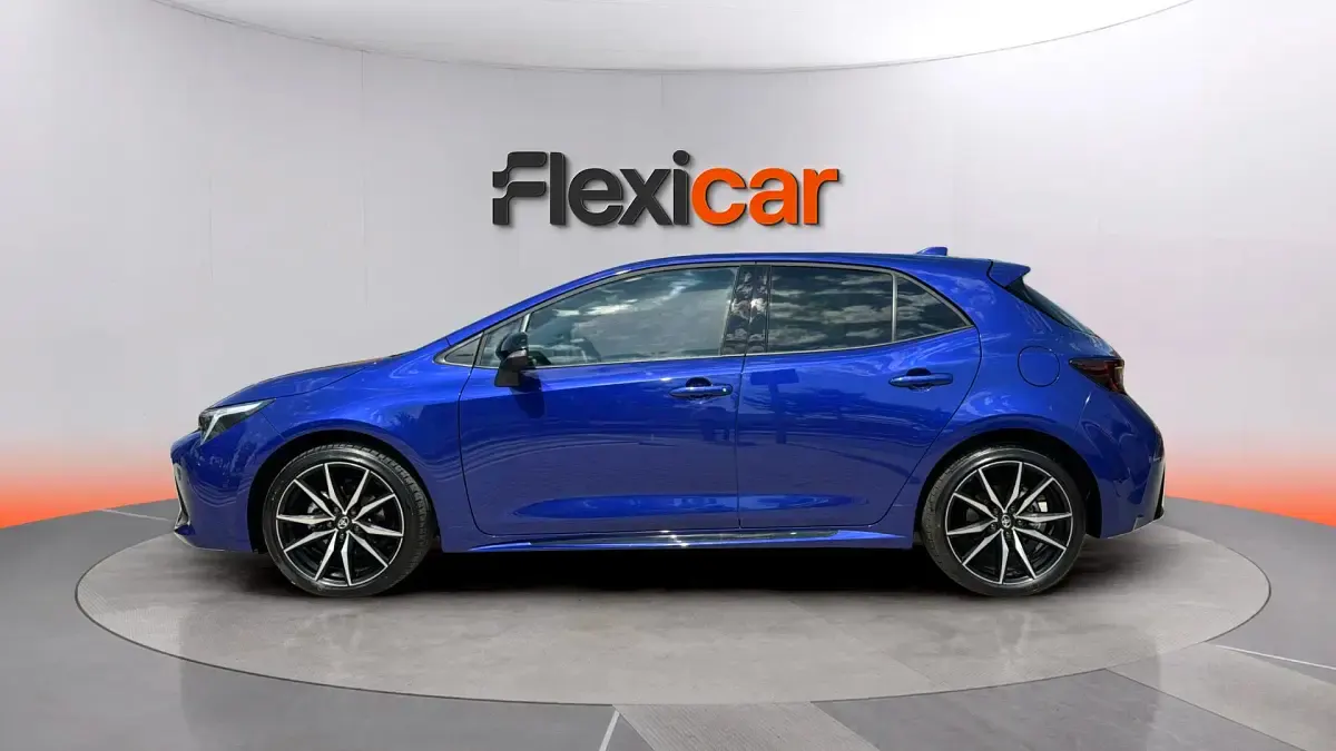 Usado Toyota Corolla Sport 140 CV (102 kW) 2025 Azul Berlina
