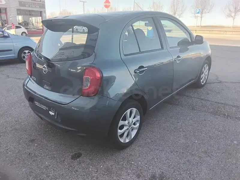Usado Nissan Micra Acenta 80 HP (58 kW) 2016 Cinzento Citadino
