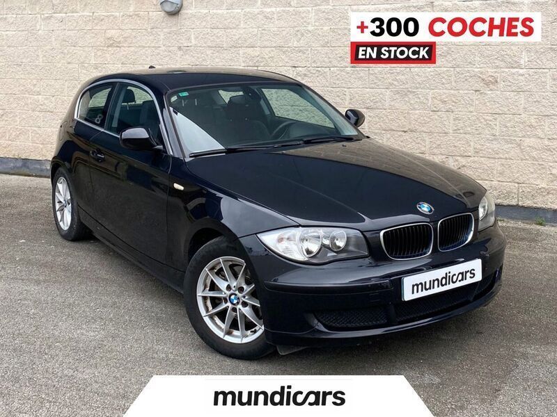 Negro Usado 2011 BMW 118 Utilitario | 9990 € (Precio justo) - Imagen 1/4