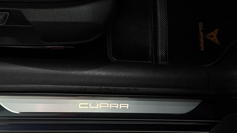 Usado Cupra Formentor 204 CV (150 kW) 2021 Gris SUV