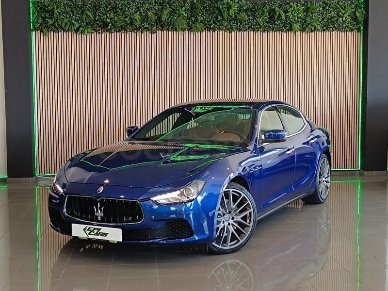 Usado Maserati Ghibli 410 CV (301 kW) 2016 Azul Berlina
