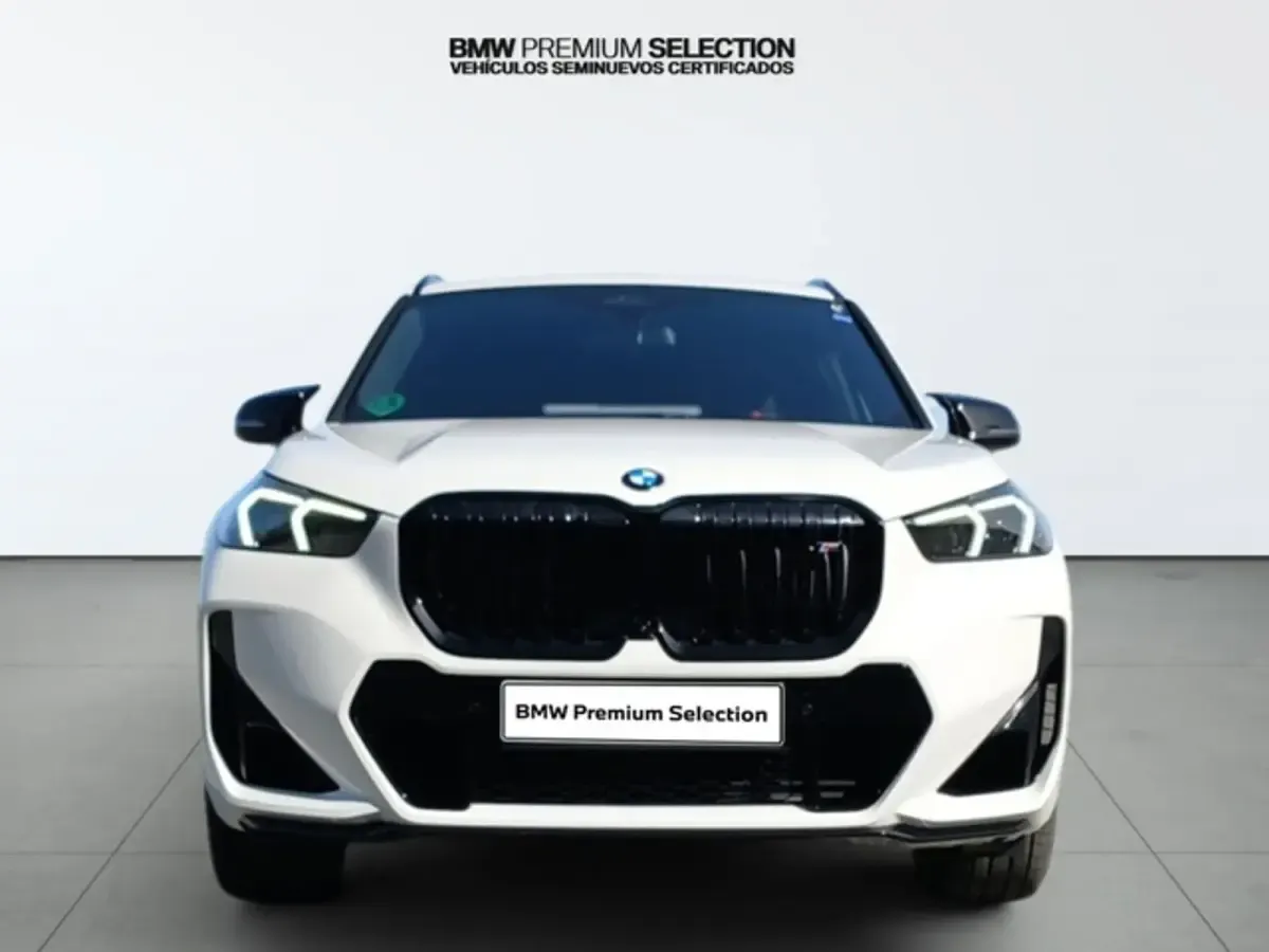 Usado BMW X1 Comfort Edition 300 CV (220 kW) 2025 Blanco SUV
