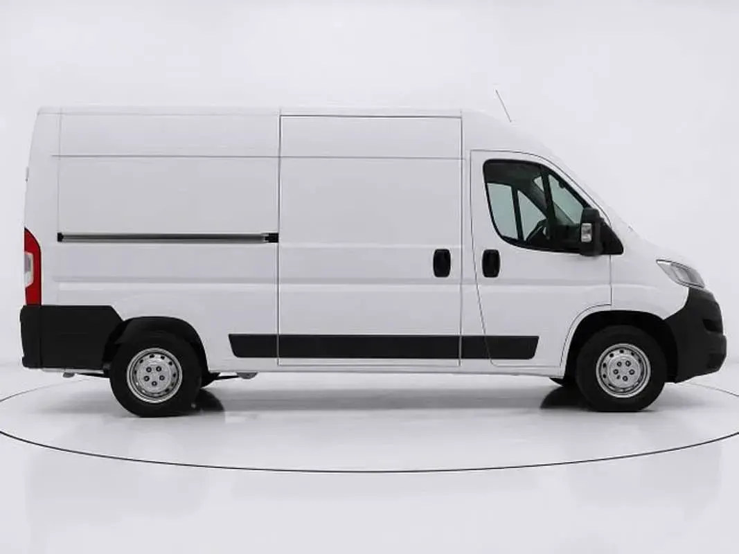 Usado Opel Movano Edition 140 CV (102 kW) 2022 Blanco Van