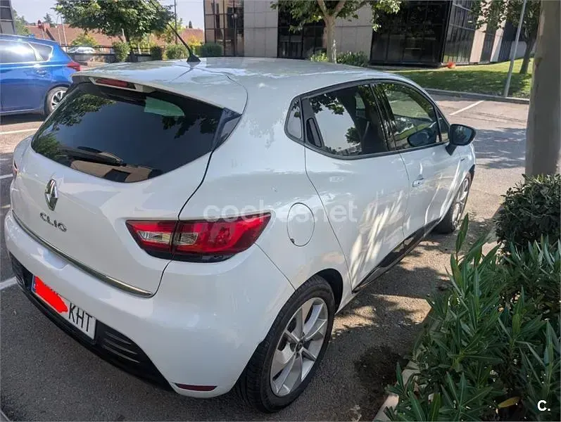 Usado Renault Clio IV LIMITED 90 CV (66 kW) 2018 Blanco Berlina