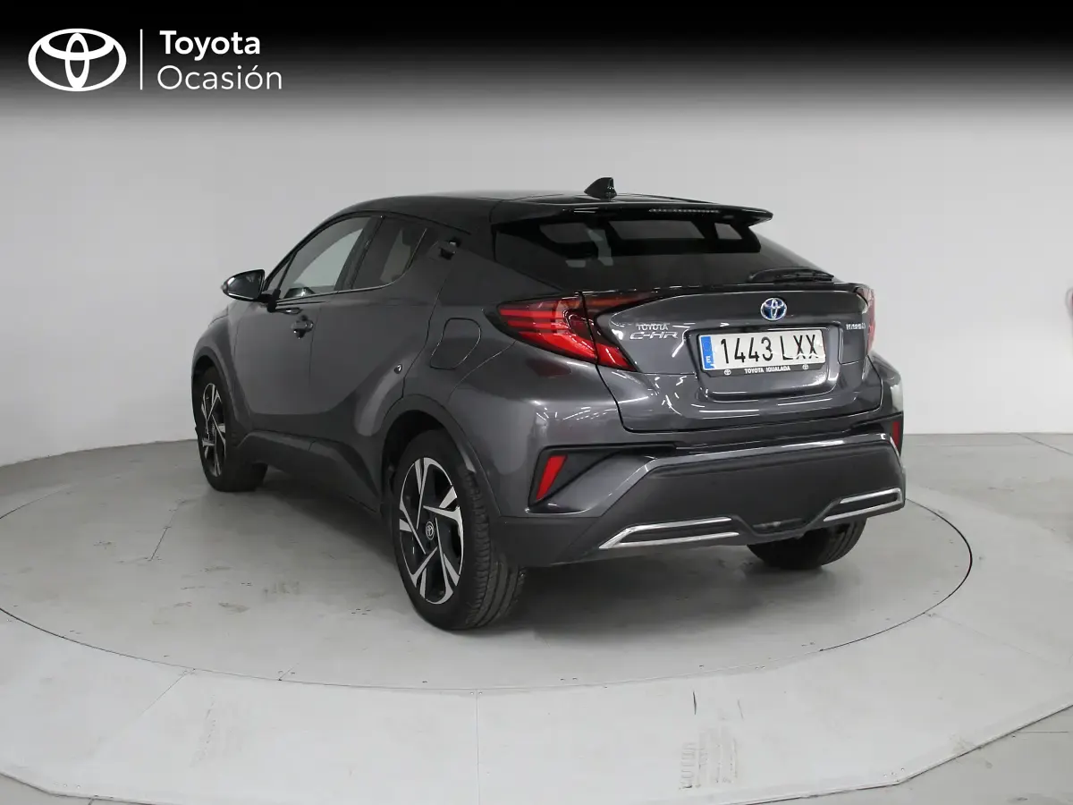 Używany Toyota C-HR Advance 184 KM (135 kW) 2022 Biały SUV
