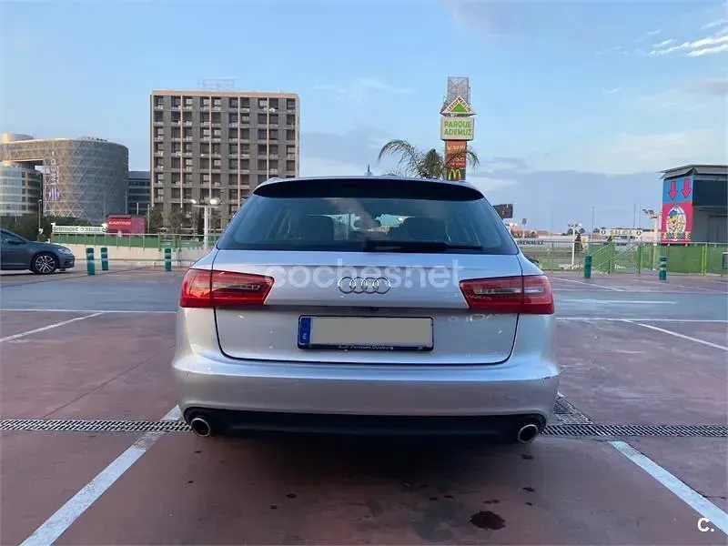 Usado Audi A6 Premium 204 CV (150 kW) 2013 Gris / plata Familiar